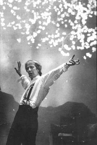 Alan Rickman in Tango at the End of Winter